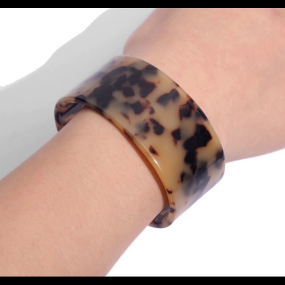 Stunning bangle - Picture 2 of 3